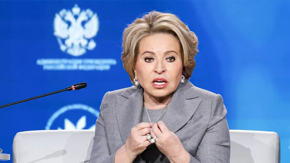 Председатель Совета Федерации предложила владельцу «Северстали» вернуть часть средств в Россию и активнее участвовать в выполнении социальных обязательств регионов на фоне высокого дефицита бюджета.