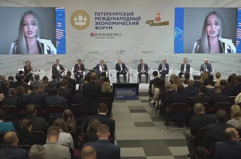 Катерина Тихонова, Ксения Шойгу, Роман Ротенберг и другие представители семей высокопоставленных чиновников и бизнесменов заявлены в программе Петербургского международного экономического форума.