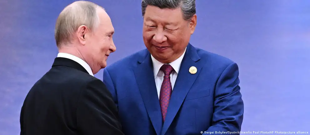 Визит российского президента в Китай, совпавший по времени с недавними переговорами Пекина с Вашингтоном, подтверждает возрастающую роль Китая на мировой арене. На саммите ожидаются соглашения в экономике, энергетике и дипломатии — при этом отношения остаются асимметричными.