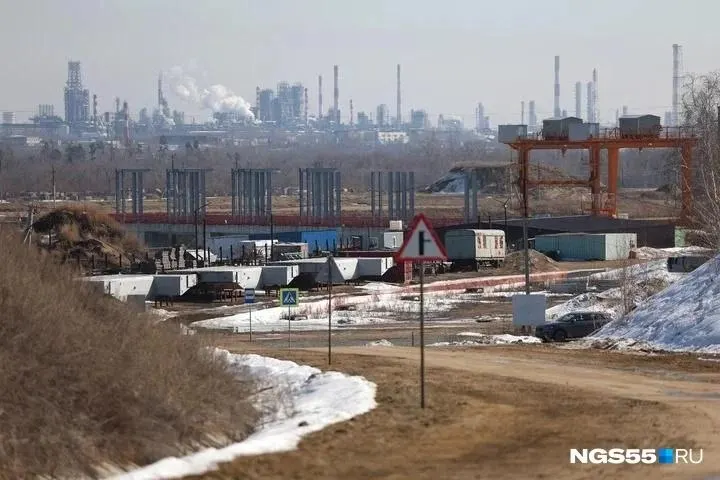 В Омской области провели проверку стройплощадки Красногорского гидроузла и совещание по проблемным вопросам — для проекта намерены подготовить дорожную карту и определить этапы ввода в эксплуатацию.