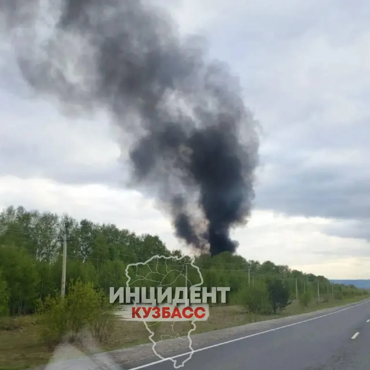 В Бодайбо завершены ремонтно-восстановительные работы на системе холодного водоснабжения. В Москве введены ограничения на публикацию сведений о последствиях атак беспилотников. Также сообщают о пострадавших в Киеве, задымлении на ферме в Кемеровской области, задержании в Омске и росте цен на морепродукты.