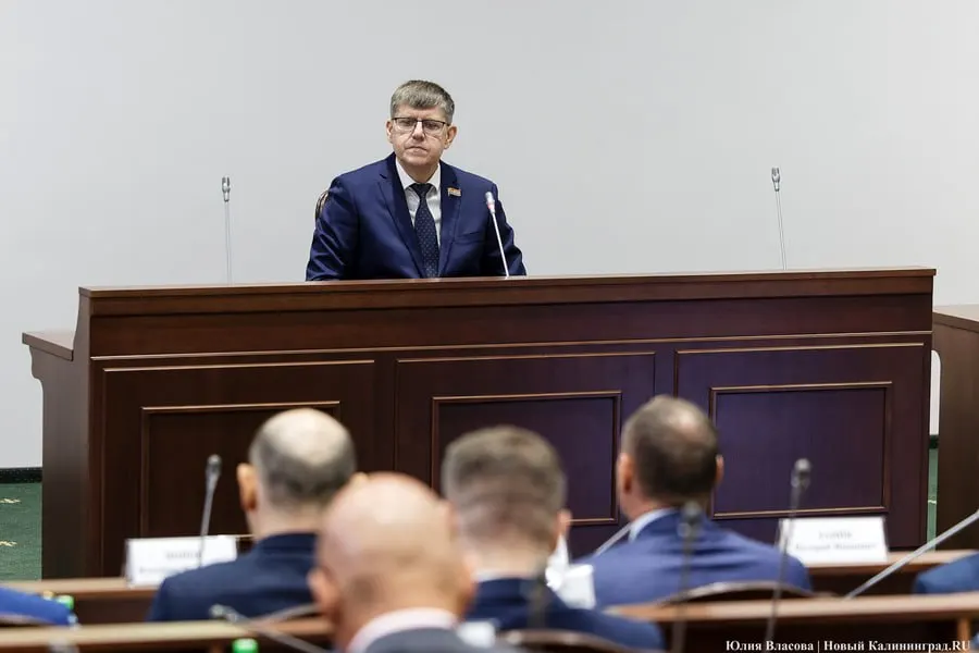 Спикер регионального парламента заявил, что регион впервые превысил 100 млрд собственных доходов и вошёл в число 27 регионов России, которые могут не брать кредиты по собственным доходам. При этом власти отмечают, что бюджет остаётся дотационным и ориентирован на выполнение социальных обязательств.