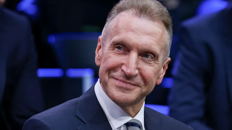 Игорь Шувалов на Петербургском международном экономическом форуме заявил, что отказываться от принципов капитализма — значит ставить под угрозу технологическое развитие страны и накопленный за 30 лет капитал.
