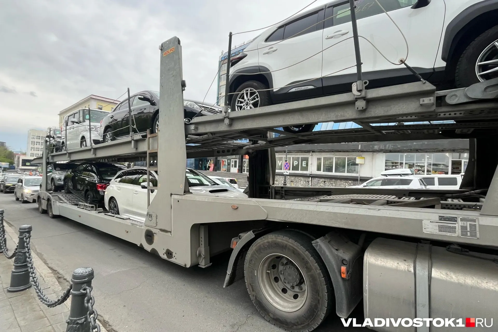 За первые пять месяцев 2026 года через таможни Дальнего Востока ввезли 152 410 автомобилей — на 22,8% больше, чем год назад. Большая часть проходила через Владивосток.