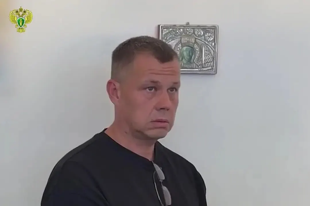 Кипр передал российским властям Алексея Коротенко, которого обвиняют в уклонении от уплаты налогов на сумму свыше 2,6 млрд рублей. Ему предъявлены обвинения по части 2 статьи 199 УК РФ; следствие также связывает его с рядом компаний, признанных впоследствии банкротами.