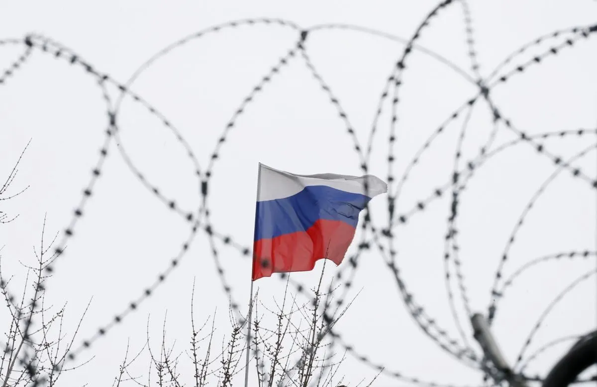 Законопроект сенатора Линдси Грэма после процедурного голосования в Сенате получил шанс на быстрое продвижение. Эксперты отмечают как усиление давления на российский экспорт, так и риски, связанные с расширением президентских полномочий по тарифам.