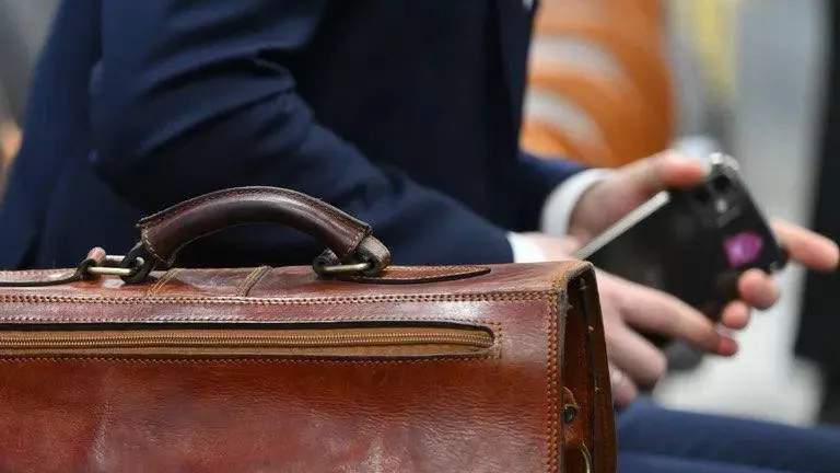 В Краснодарском крае сформируют межведомственную рабочую группу для оперативной помощи предпринимателям, пострадавшим в результате ударов беспилотников; меры будут реализованы в рамках нацпроекта по экономике.