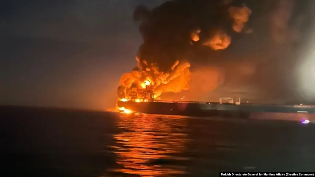 По заявлению Роберта Бровди, в ночь на 15 июля были поражены 17 нефтяных танкеров, два газовоза и один буксир; эту информацию нельзя независимо подтвердить, официальных комментариев от российской стороны нет.