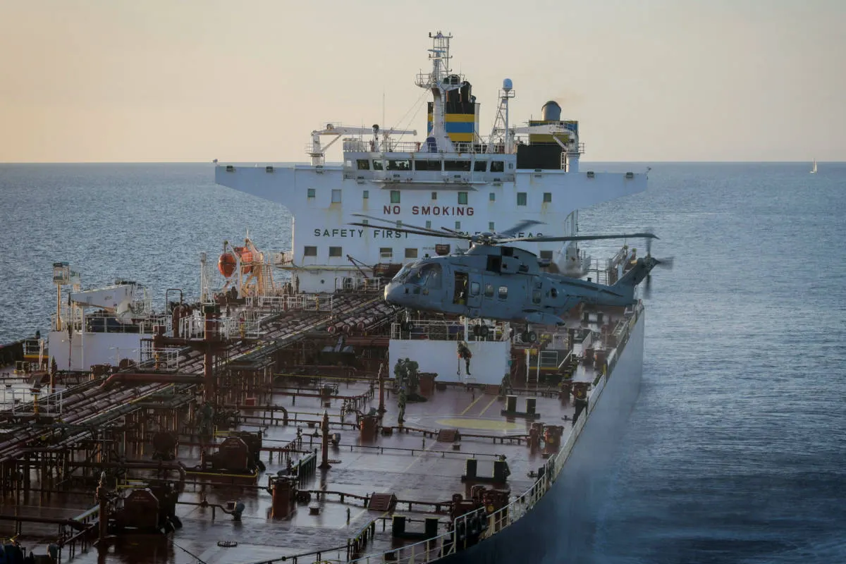 За полгода РФ существенно расширила флот газовозов и усилила логистику перевозок СПГ, в то время как ЕС обсуждает новые ограничения на поставки.