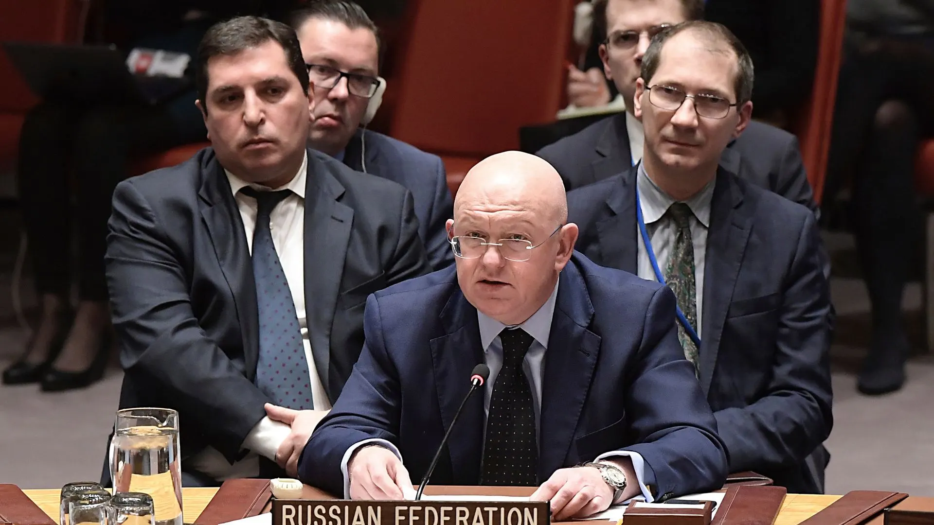 В правительстве сообщили об отсутствии планов массовой мобилизации; на фоне этого обсуждаются ограничения на топливо, происшествия и санкции в отношении ряда субъектов.