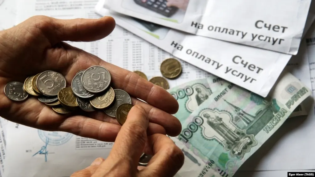 Ингушетия демонстрирует худшие показатели: средний доход на душу населения около 24,7 тыс. руб. в месяц, что существенно ниже российского среднего; выше показатели у Чукотки.