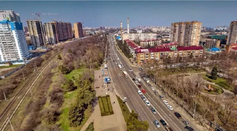 Расширение Ростовского шоссе в Краснодаре будет скорректировано; обновят документацию и смету проекта.
