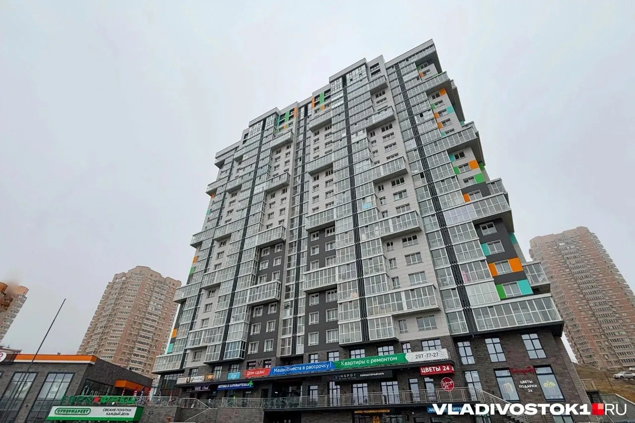 Практически треть компаний-застройщиков в Приморье представляют организации из других субъектов, что, по мнению властей края, повышает конкуренцию, качество проектов и внедрение современных технологий строительства.