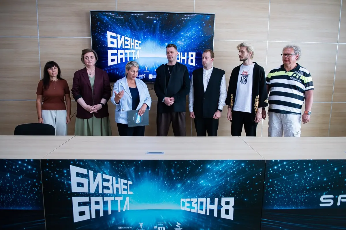 Команда руководителя ВТБ в Калининградской области состояла из сотрудников с несколькими проектами.