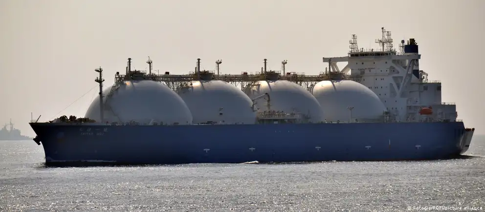 За полгода Россия приобрела восемь подержанных газовозов для перевозки СПГ, расширяя логистику на фоне грядущего запрета ЕС на импорт СПГ к 2027 году.
