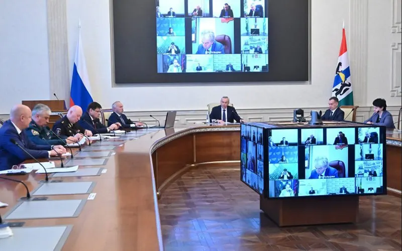 Глава региона сообщил о продолжающихся перебоях с бензином и мерах по стабилизации поставок к сентябрю, включая увеличение партий топлива и координацию с поставщиком и правительством.