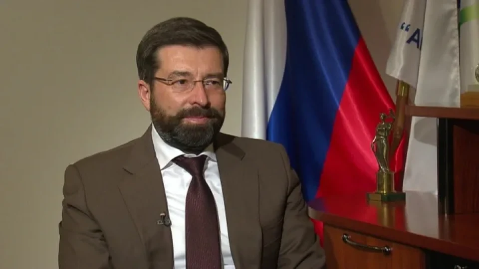 Следственные органы расследуют схему вывода средств из аквапарка «Аквамир», принадлежащего АСВ; речь идёт о хищении 4,3 млрд рублей.