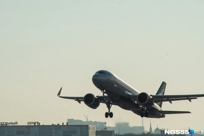 AZUR air планирует прямые рейсы Омск — Камрань; расписание, маршруты и цены на туры, доступность билетов.