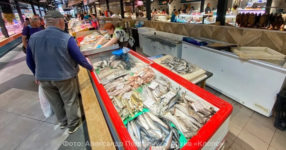 За сентябрь регион импортировал около 1,6 тыс. тонн рыбы и морепродуктов; лидерами поставок стали Эквадор, Индия и другие страны.