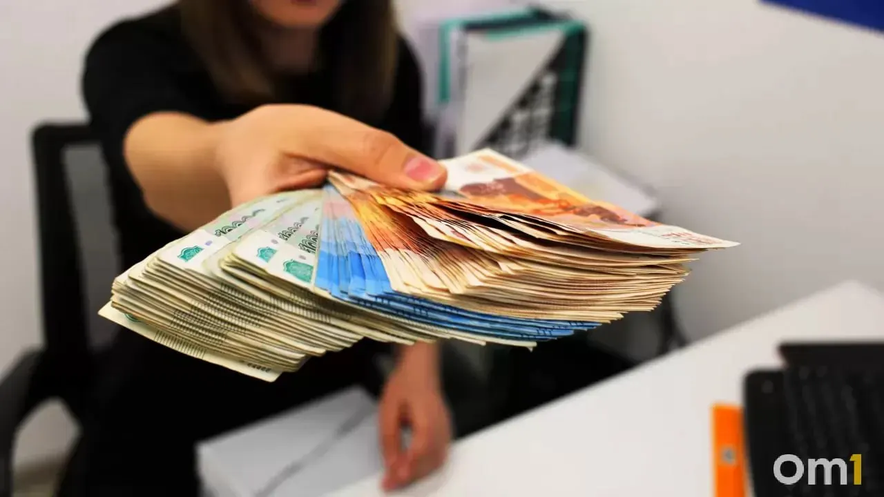 По данным регулятора, три омских комиссионных магазина попали в особый список по признакам нелегального кредитования на финансовом рынке.