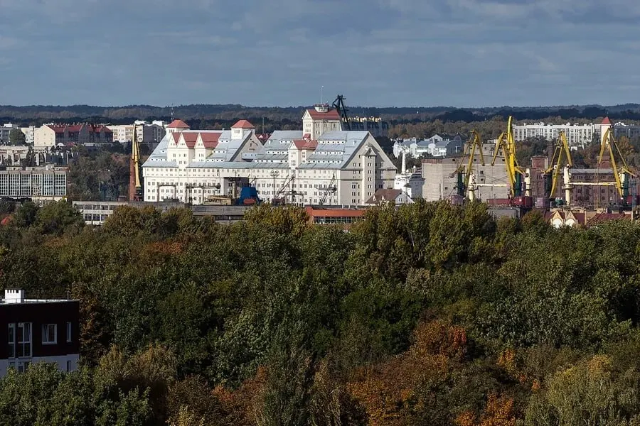 В Калининградской области пройдет международный форум портовых городов BRICS+, участники обсудят развитие инфраструктуры, логистику, инвестиции и экологические стандарты.