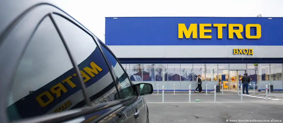 После задержки с Auchan власти передали во временное управление активы немецкой Metro. Компания управляет 91 торговым центром в 51 регионе России, выручка российского бизнеса за 2024–2025 годы достигла 2,6 млрд евро.