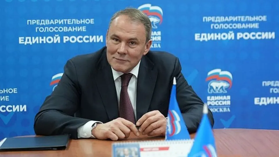 Новые налоговые меры затрагивают НДС, НДФЛ и правила вывесок; власти заявляют о росте бюджета и порядке.