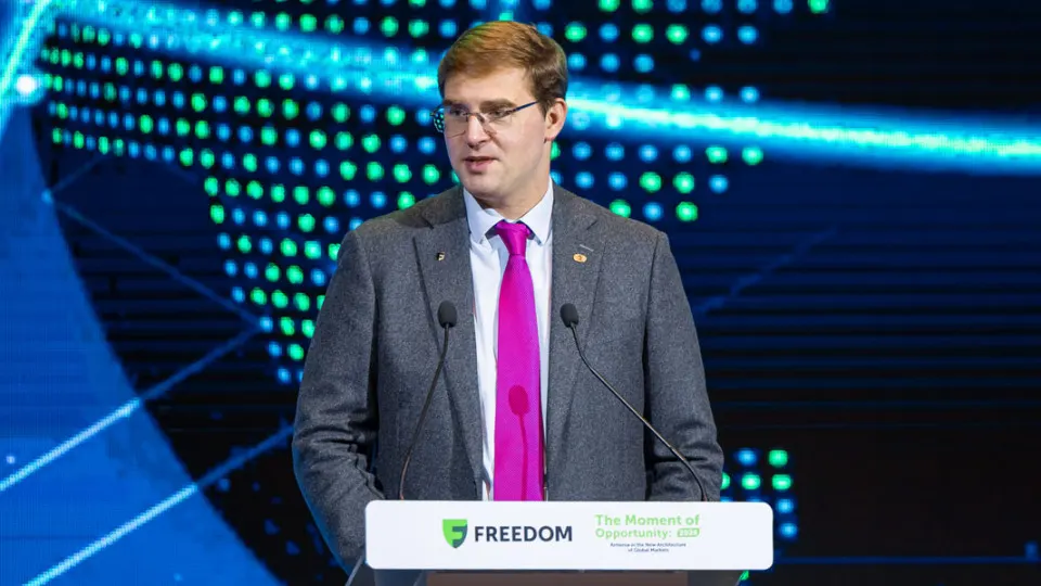 Иск подан в московский суд. Активы основателя Freedom Holding и связанных структур могут быть арестованы в связи с расследованием финансовой поддержки Украине.