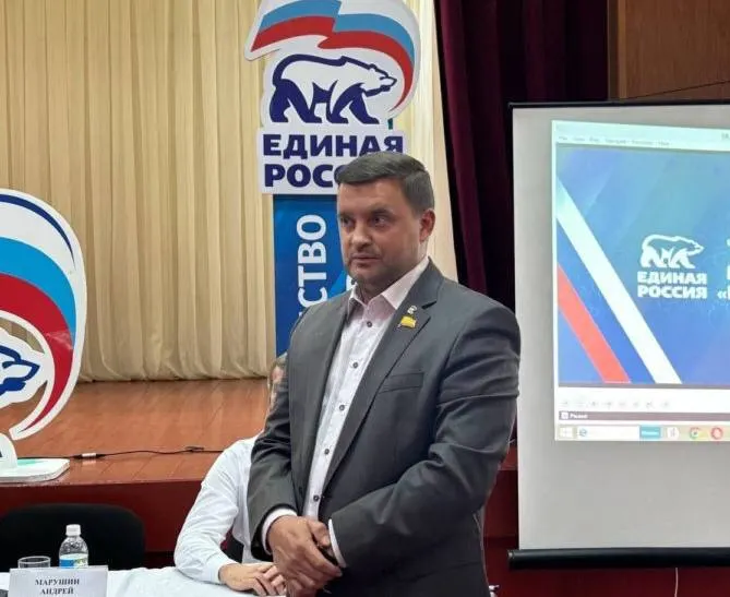 Депутат Госсовета от Единой России Андрей Марушин награжден медалью ордена «За заслуги перед Чувашской Республикой» за вклад в законотворческую деятельность и долгую работу.