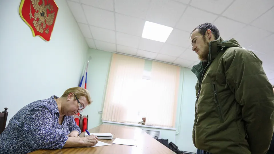 На рынке недвижимости вводят дополнительные проверки: выписки о призывном учёте могут потребоваться у сторон сделки.