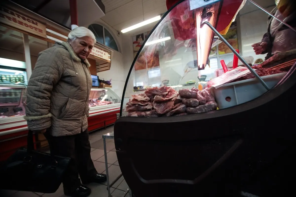 С начала октября в регион импортировано свыше 1,2 тыс. тонн говядины и более 80 тонн субпродуктов, основной объём пришёл из Бразилии, Уругвая и Парагвая, сообщили в Россельхознадзоре.