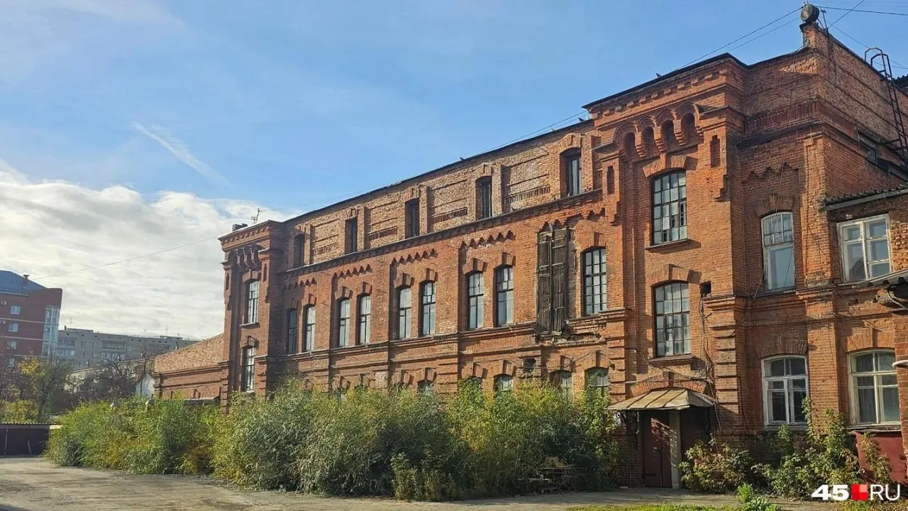 На бывших производственных площадях планируют разместить рестораны, бары, коворкинг, музей и прогулочные зоны; для реализации потребуется финансирование и годы работы.