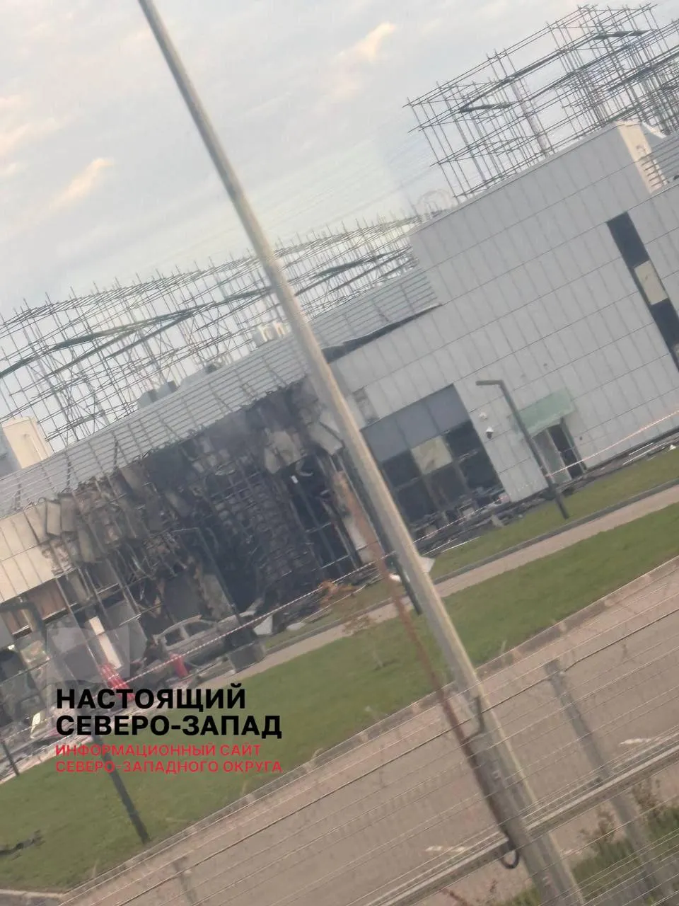 Цифровая инфраструктура подверглась новым атакам беспилотников: дата-центры повреждены, что может повлиять на переводы, онлайн-сервисы и работу гос и коммерческих сервисов.